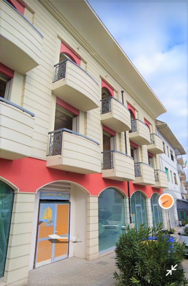 locale commerciale in affitto a San Benedetto del Tronto