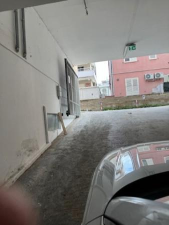 negozio in affitto a San Benedetto del Tronto