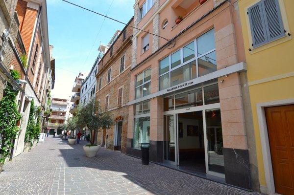 locale commerciale in affitto a San Benedetto del Tronto