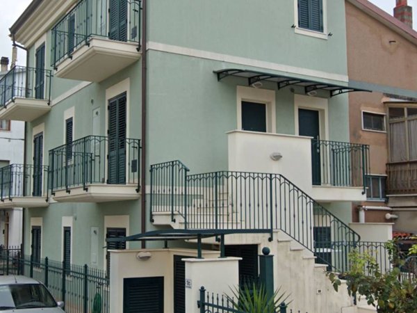 appartamento in affitto a San Benedetto del Tronto in zona Sentina