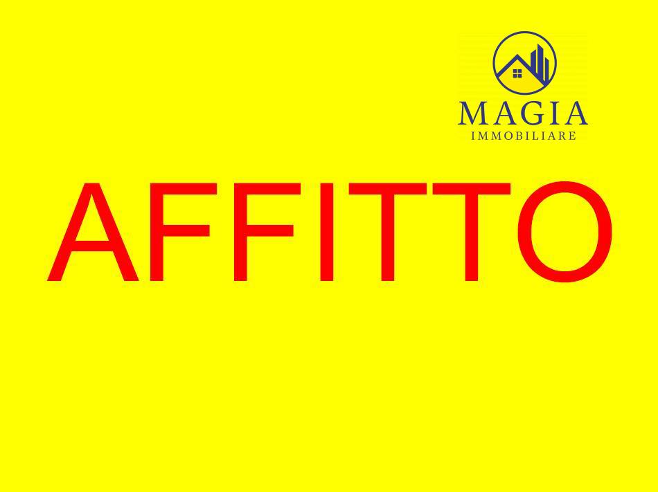 locale di sgombero in affitto a San Benedetto del Tronto