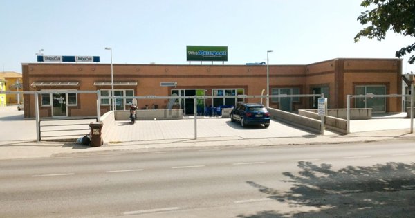 locale commerciale in affitto a San Benedetto del Tronto