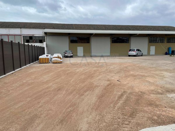 capannone in affitto a San Benedetto del Tronto