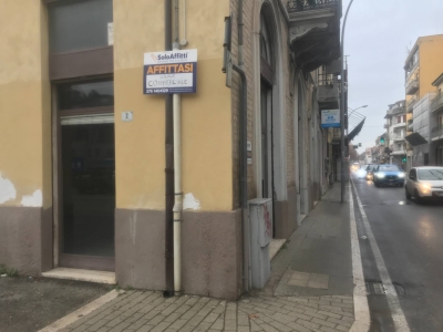locale commerciale in affitto a San Benedetto del Tronto