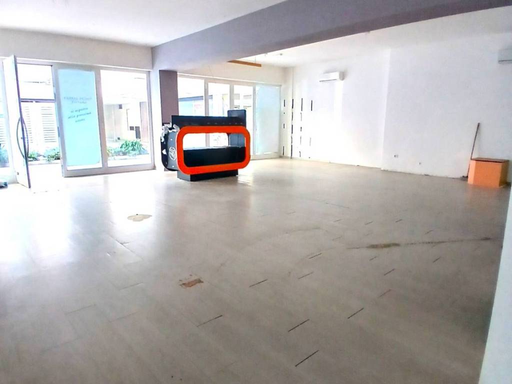 ufficio in affitto a San Benedetto del Tronto