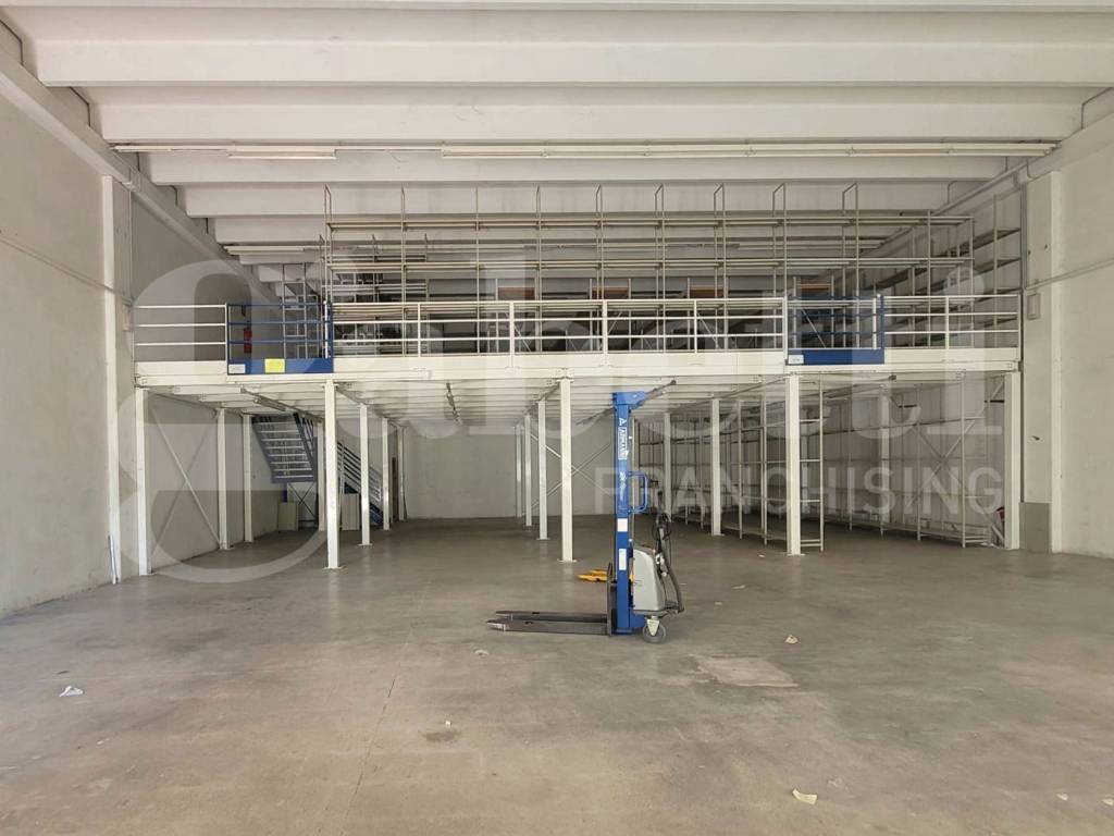 locale commerciale in affitto a San Benedetto del Tronto