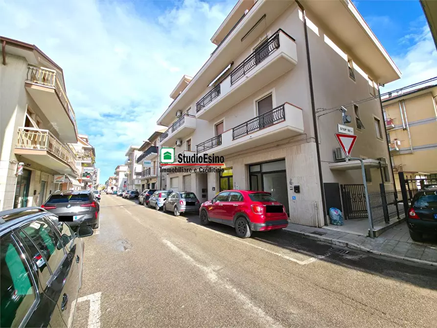 negozio in affitto a San Benedetto del Tronto