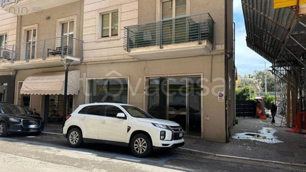 negozio in affitto a San Benedetto del Tronto