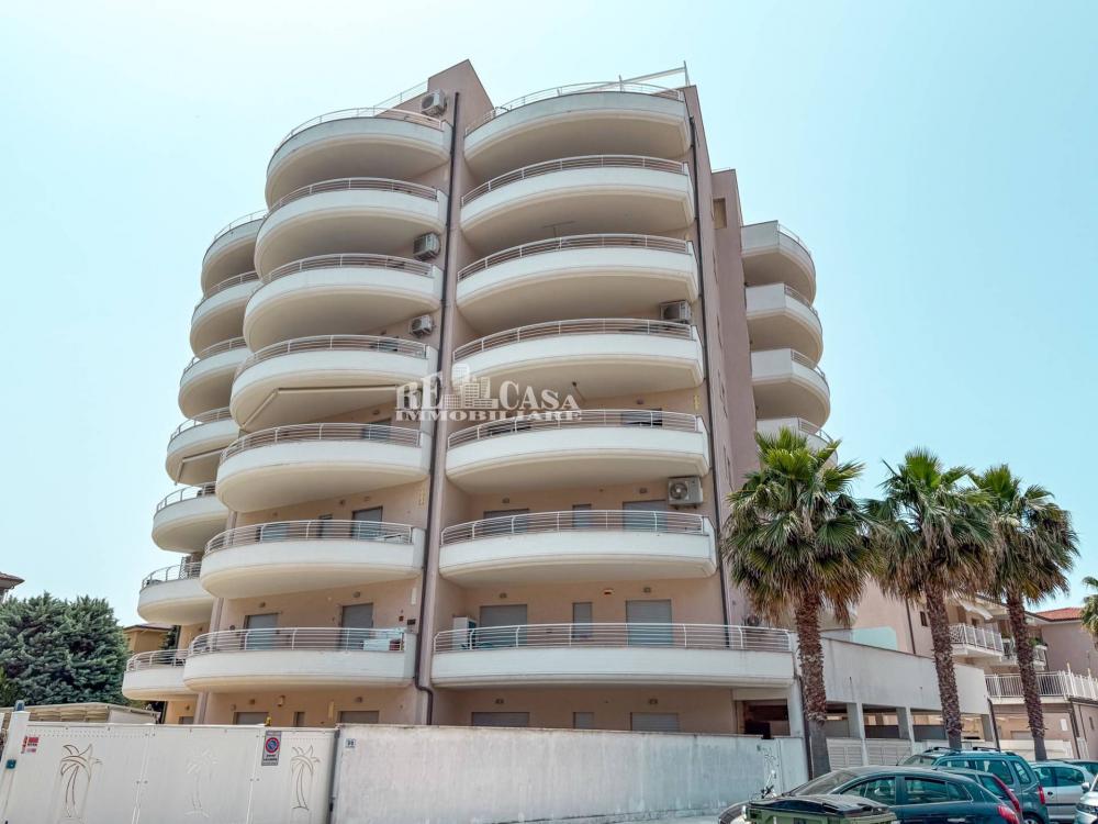 appartamento in affitto a San Benedetto del Tronto in zona Sentina