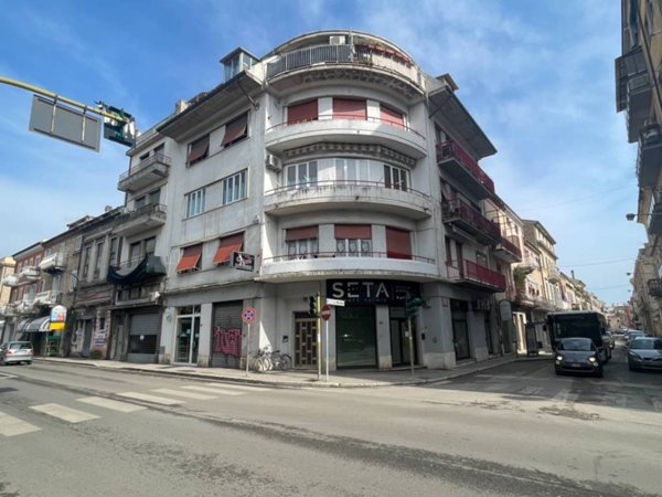 negozio in affitto a San Benedetto del Tronto
