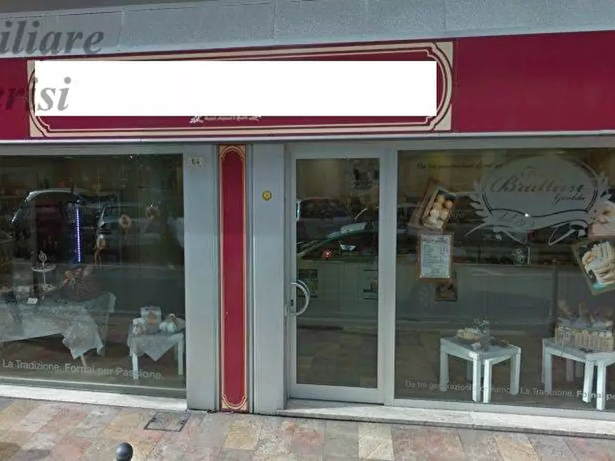 locale commerciale in affitto a San Benedetto del Tronto