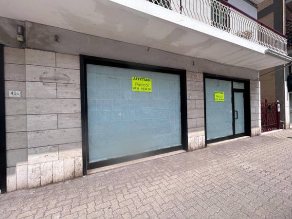 negozio in affitto a San Benedetto del Tronto