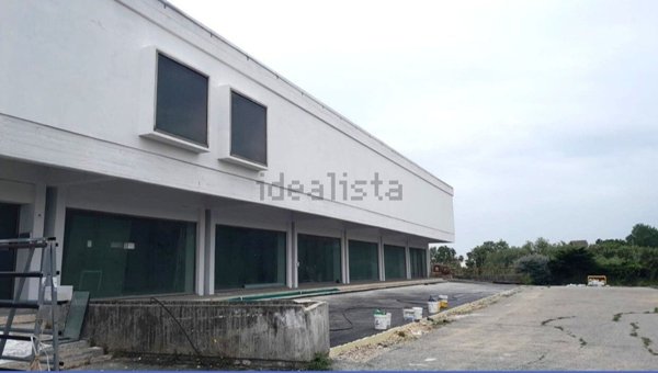 locale commerciale in affitto a San Benedetto del Tronto