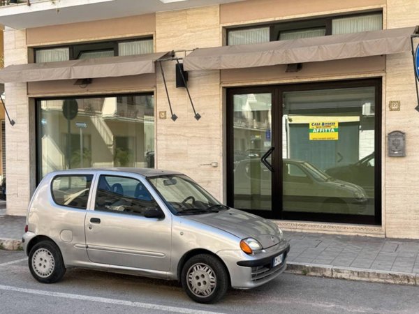negozio in affitto a San Benedetto del Tronto