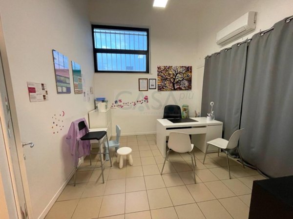 ufficio in affitto a San Benedetto del Tronto in zona Sentina