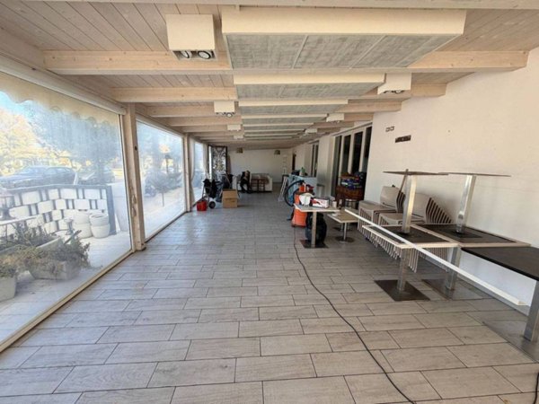negozio in affitto a San Benedetto del Tronto in zona Sentina