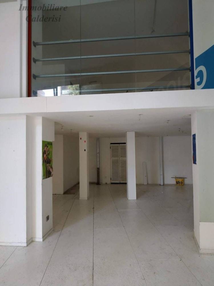 locale commerciale in affitto a San Benedetto del Tronto
