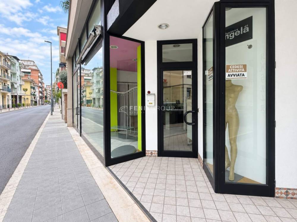 locale commerciale in affitto a San Benedetto del Tronto