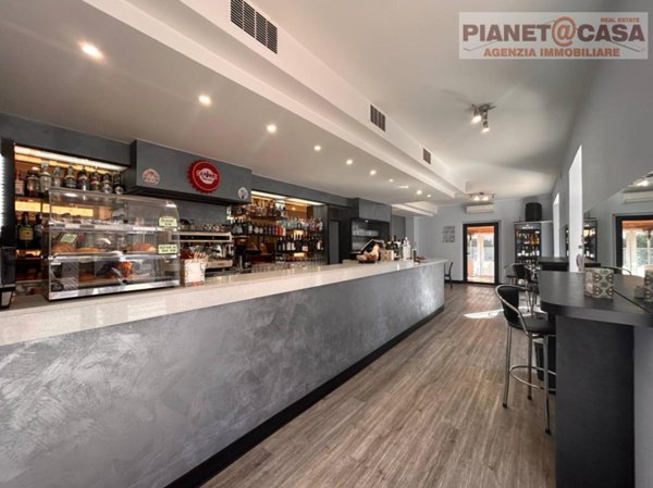 negozio in affitto a Spinetoli in zona Pagliare