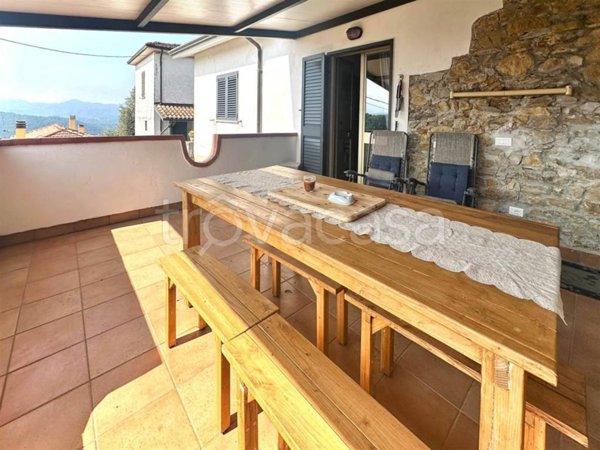 casa indipendente in affitto ad Aulla