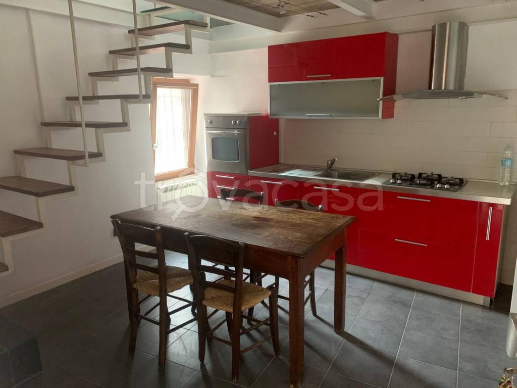 casa indipendente in affitto ad Aulla