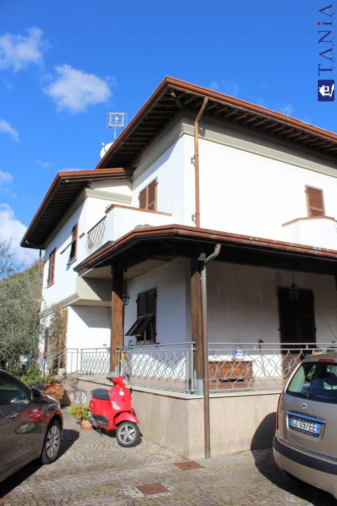camera singola in affitto a Carrara