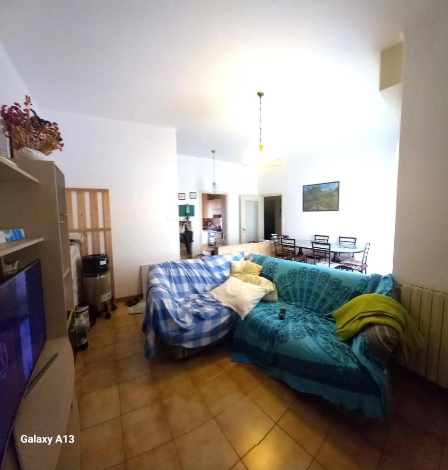 appartamento in affitto a Carrara in zona Marasio