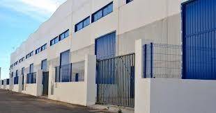 locale commerciale in affitto a Carrara in zona Avenza