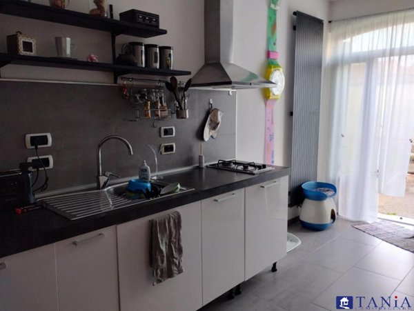 appartamento in affitto a Carrara in zona Avenza