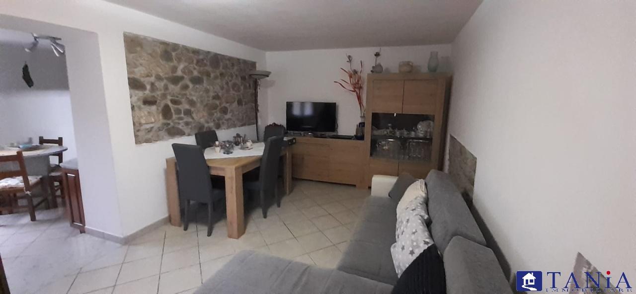 appartamento in affitto a Carrara in zona Marina di Carrara