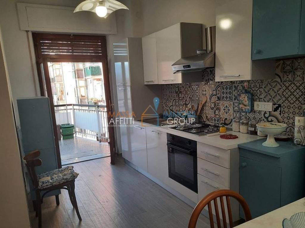 appartamento in affitto a Carrara in zona Marina di Carrara
