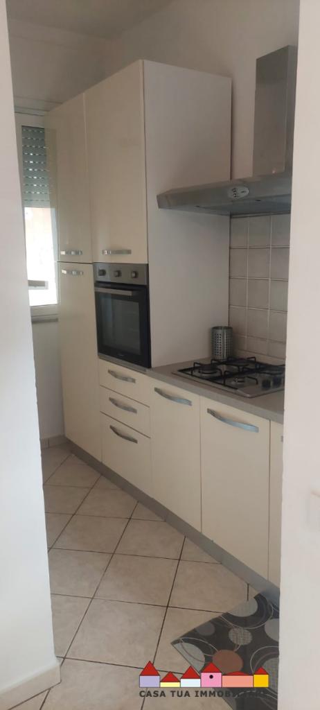 appartamento in affitto a Carrara in zona Marina di Carrara