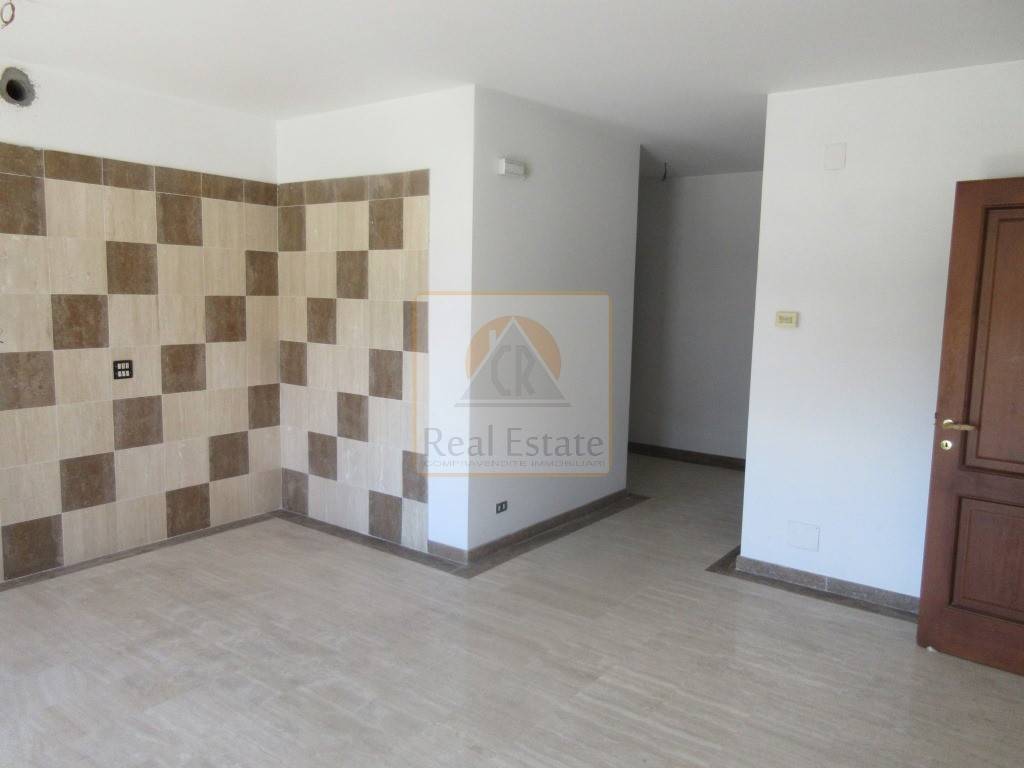 appartamento in affitto a Carrara in zona Marina di Carrara