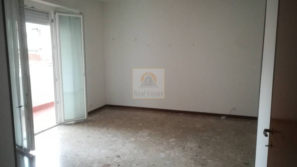 appartamento in affitto a Carrara in zona Marina di Carrara