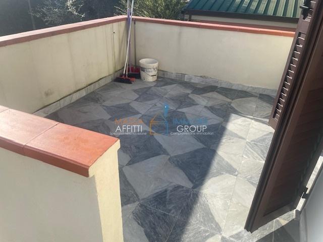 appartamento in affitto a Carrara in zona Marina di Carrara
