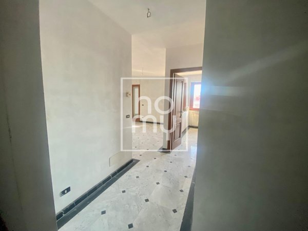 appartamento in affitto a Carrara in zona Marina di Carrara