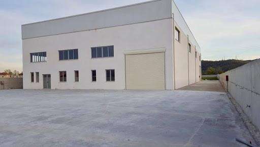 capannone in affitto a Carrara in zona Avenza