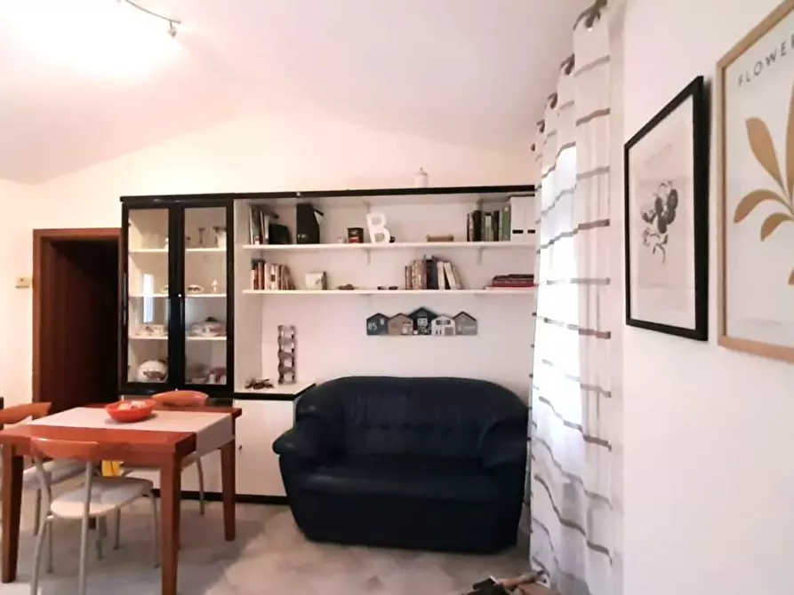 appartamento in affitto a Carrara in zona Marasio
