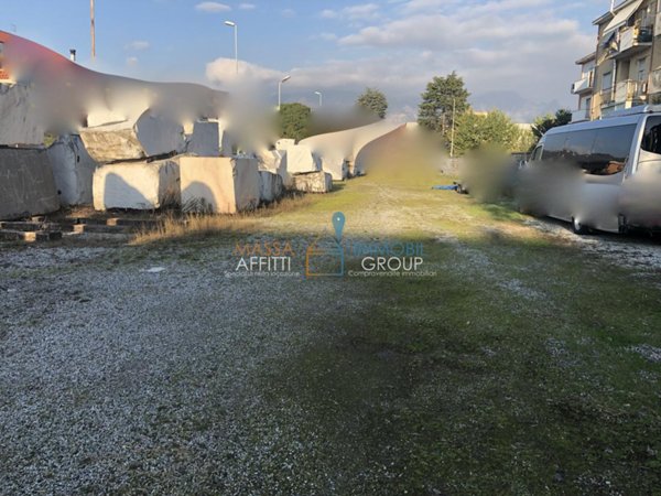 appartamento in affitto a Carrara in zona Avenza