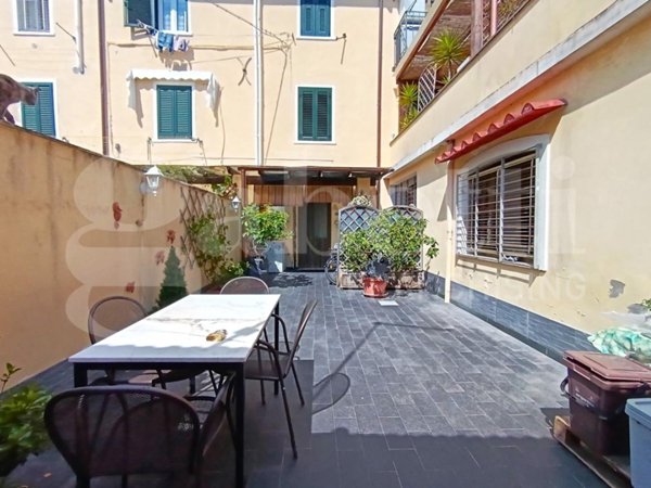 appartamento in affitto a Carrara in zona Avenza