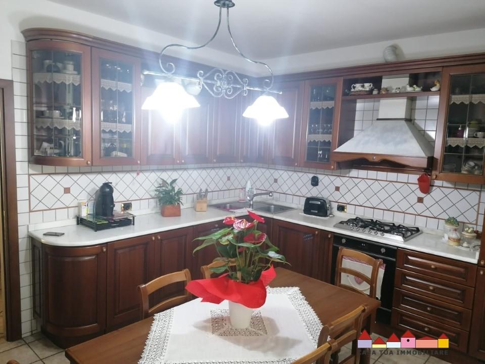 appartamento in affitto a Carrara