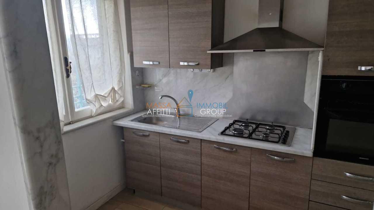 pentavano in affitto a Carrara