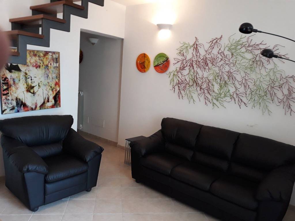 casa semindipendente in affitto a Carrara in zona Marina di Carrara