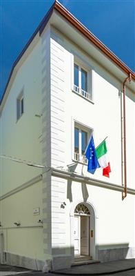 ufficio in affitto a Carrara in zona Centro Città