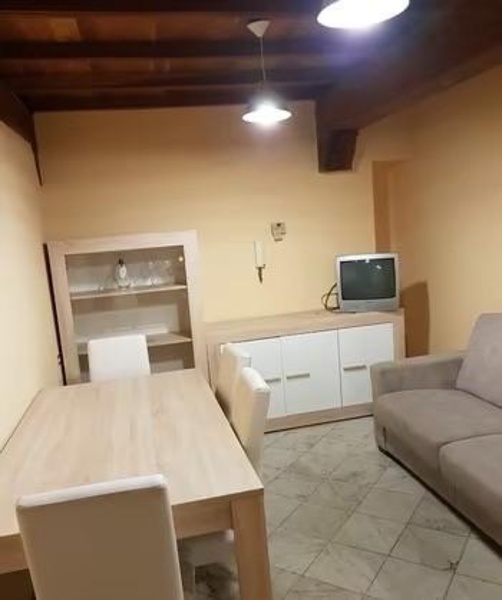 appartamento in affitto a Carrara in zona Centro Città