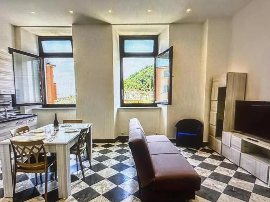 appartamento in affitto a Carrara in zona Centro Città
