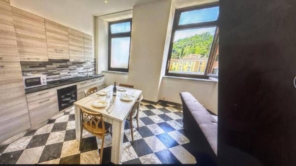 appartamento in affitto a Carrara in zona Marasio