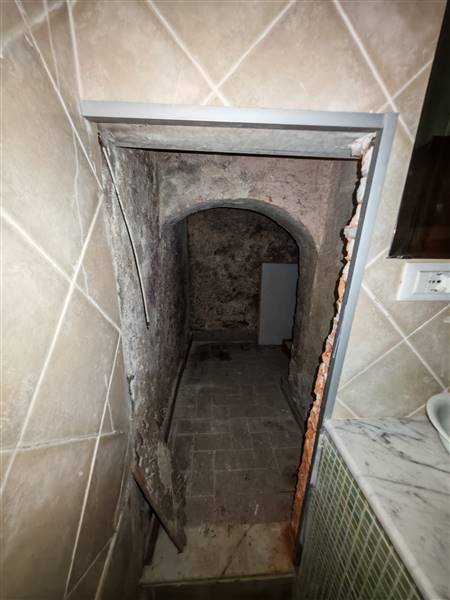 ufficio in affitto a Carrara in zona Bedizzano