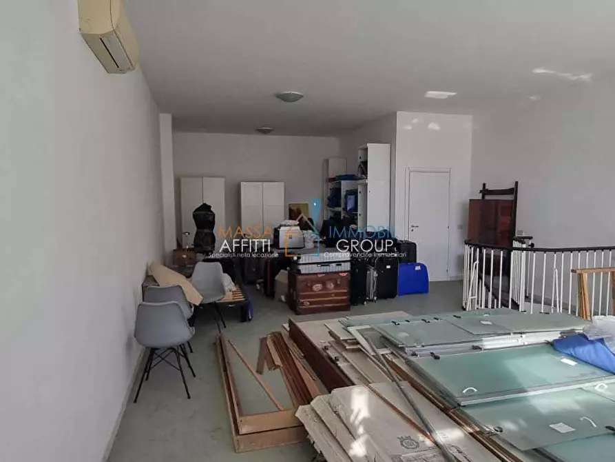 ufficio in affitto a Carrara in zona Avenza