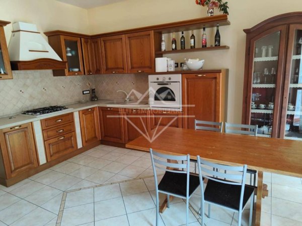 appartamento in affitto a Carrara in zona Avenza